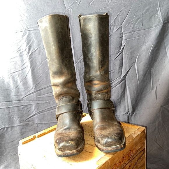 Frye Harness 12R  Size 7.5 - Picture 6 of 6